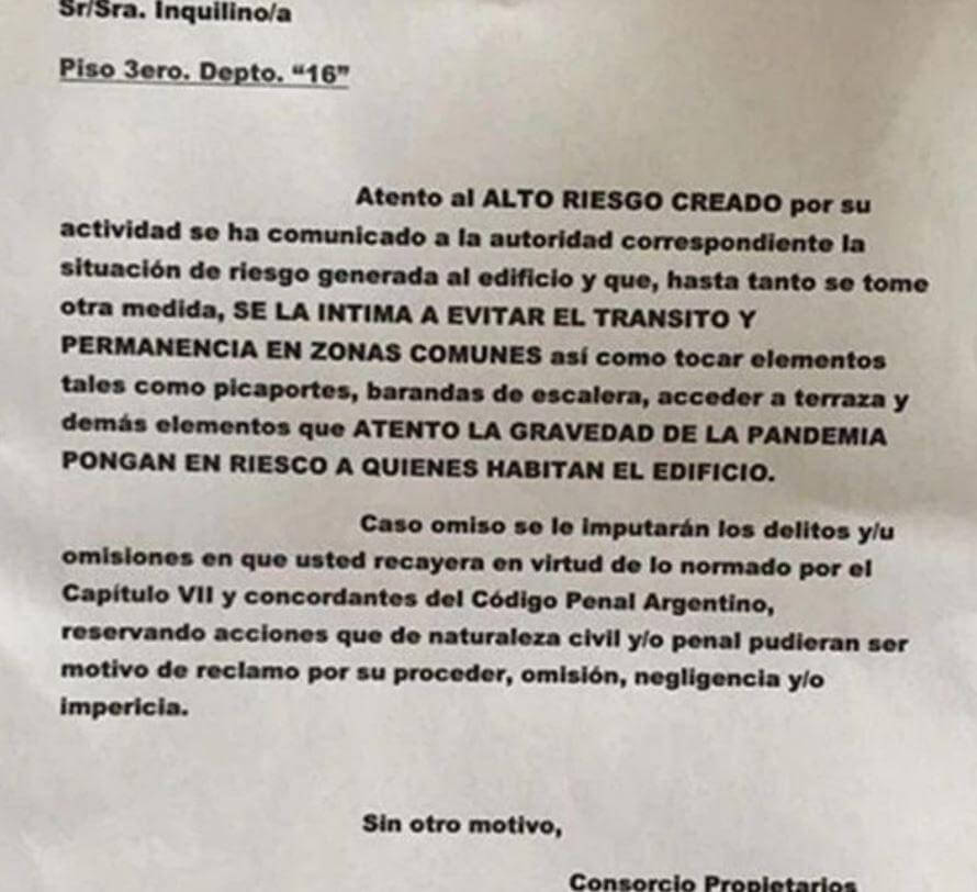 The letter that was left to the doctor who lives in Belgrano. (Photo: TN).